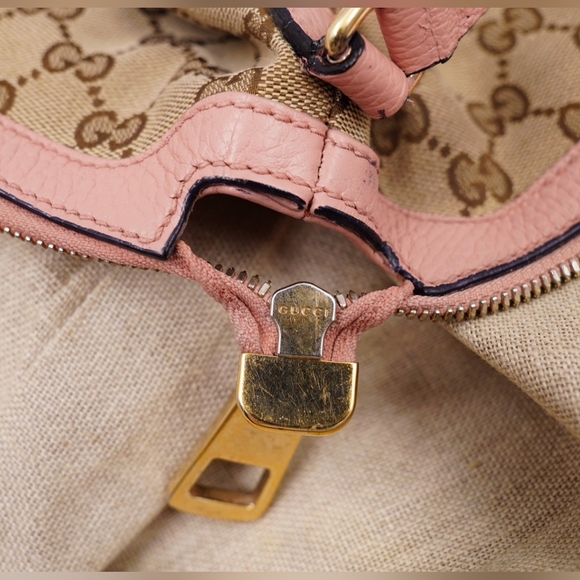 ❌️❌️SOLD❌️❌️AW44❤️ GUCCI GG Monogram Canvas Bree Hobo Bag - Picture 12 of 15
